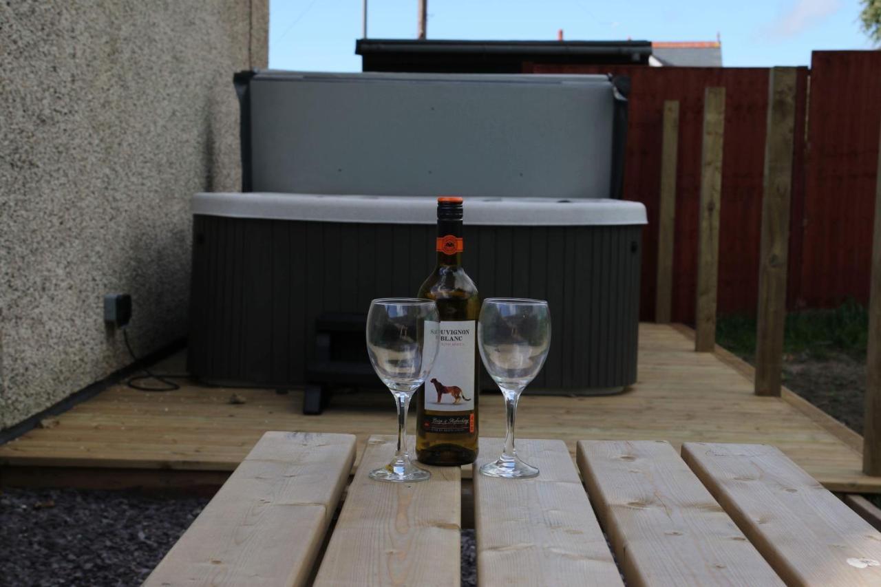 Swyn Y Mor Close Pet Friendly Hot Tub Дом отдыха