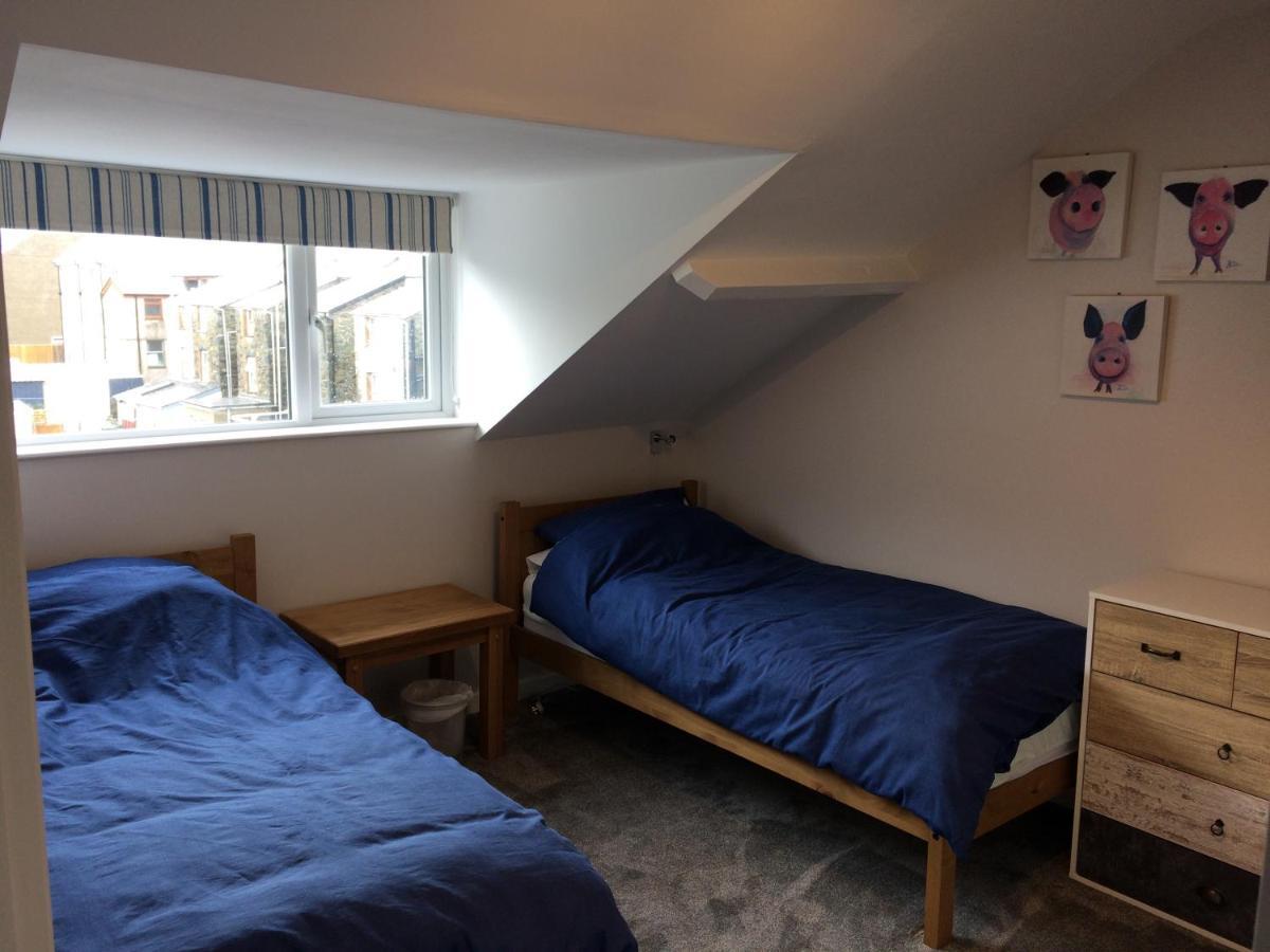 Swyn Y Mor Close Pet Friendly Hot Tub Бармут